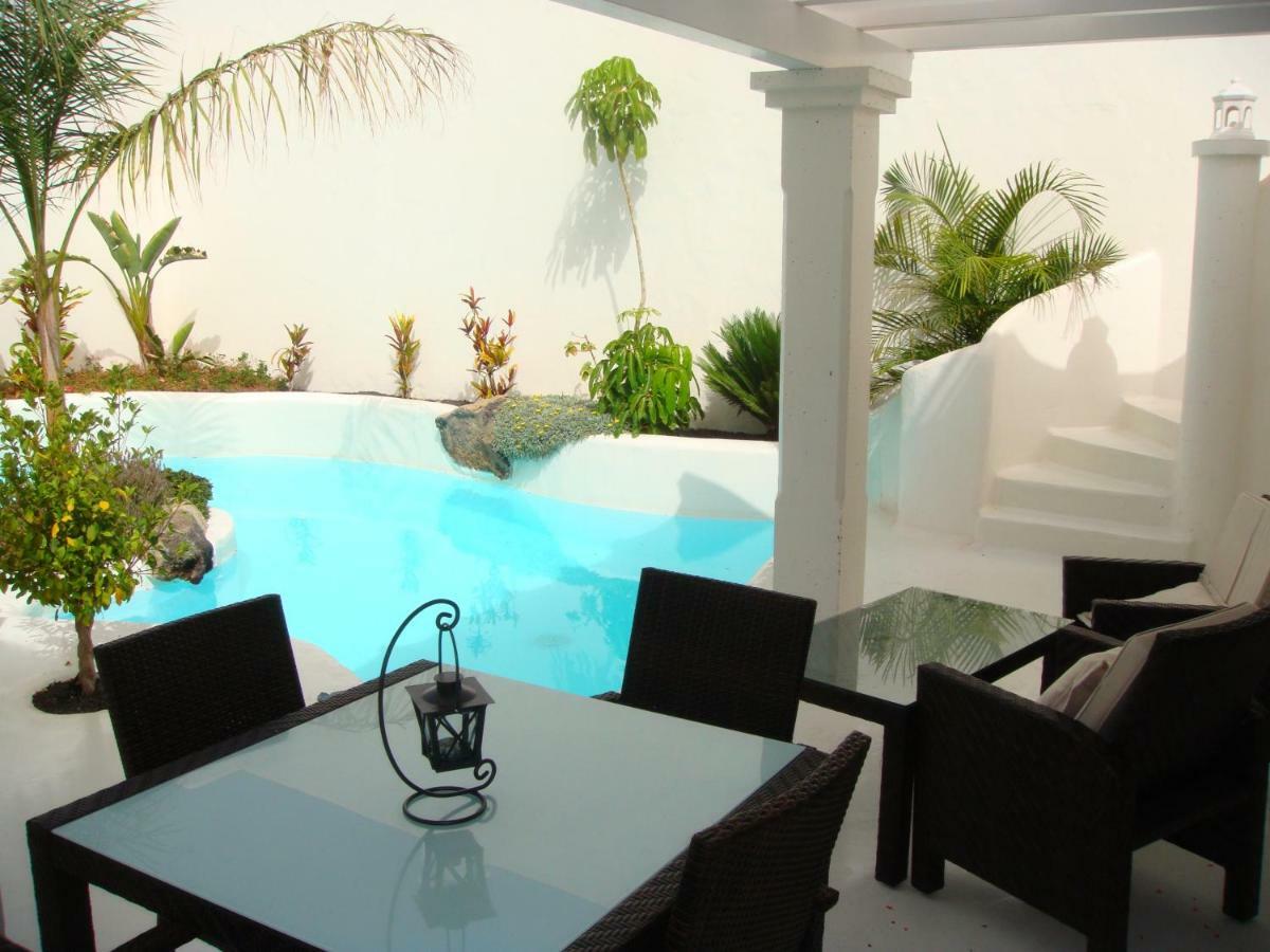 Villa Lujo Tranquila Con Piscina A 5 Min Playa Corralejo Ngoại thất bức ảnh